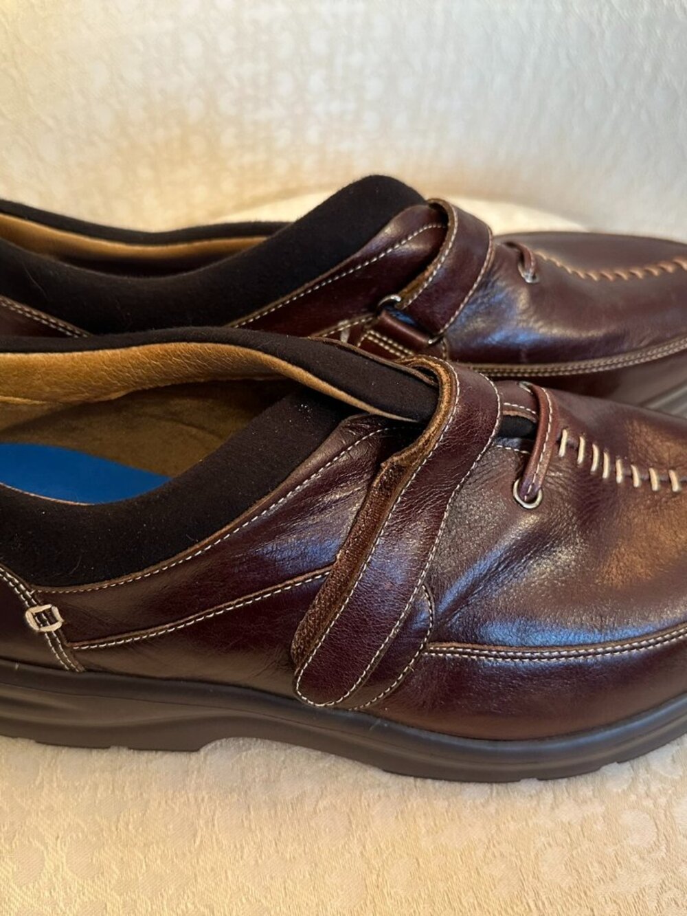 Dr. Comfort laceless Cordavan 9.5 w Like new